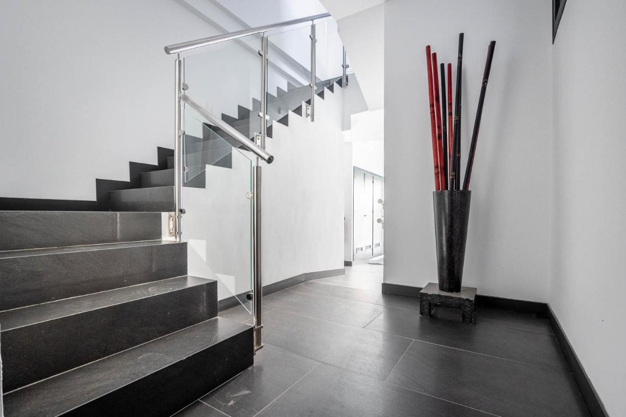 Nervion Suites 1 - Vacacional Sevilla 外观 照片